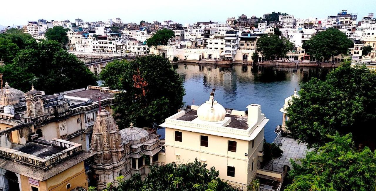 Hotel Shiv Palace Udaipur Esterno foto