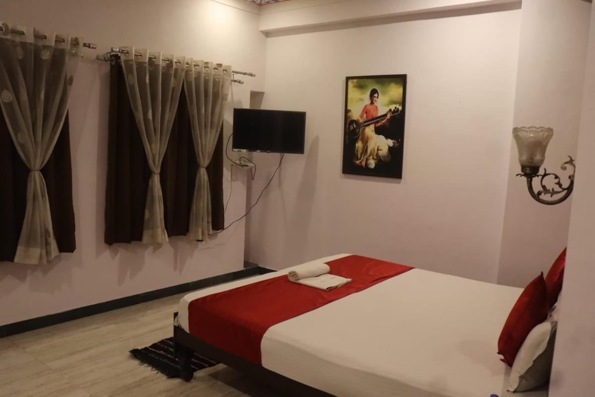 Hotel Shiv Palace Udaipur Esterno foto
