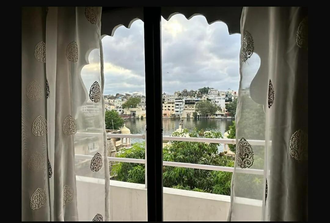 Hotel Shiv Palace Udaipur Esterno foto