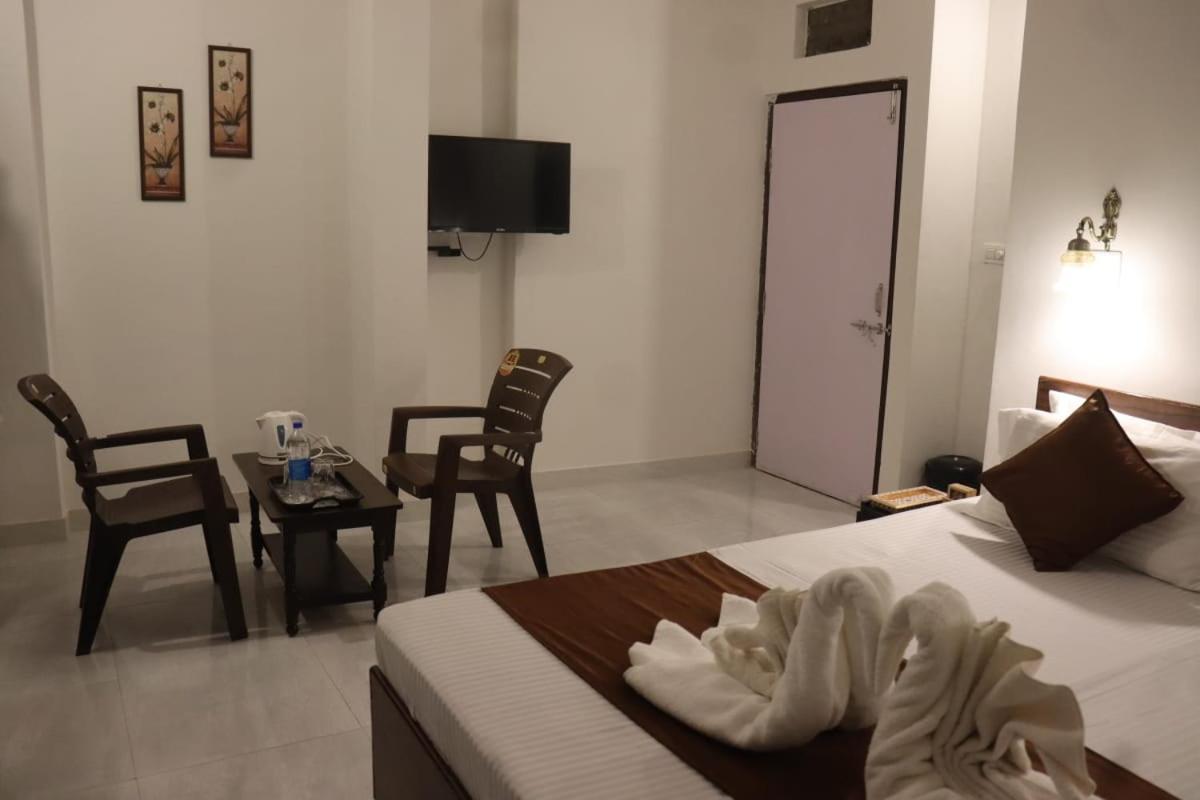 Hotel Shiv Palace Udaipur Esterno foto