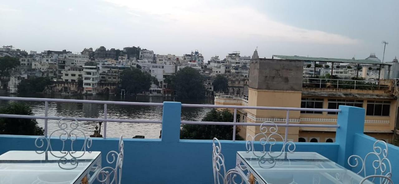 Hotel Shiv Palace Udaipur Esterno foto