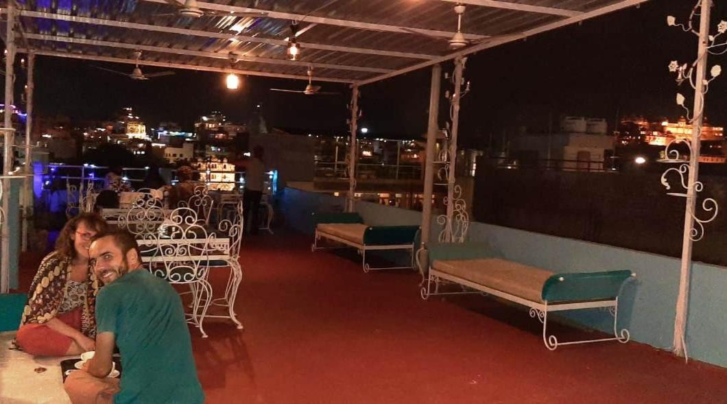 Hotel Shiv Palace Udaipur Esterno foto